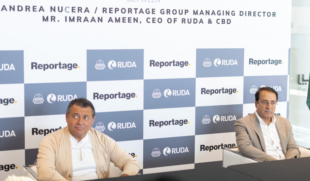 Reportage x RUDA contract signing